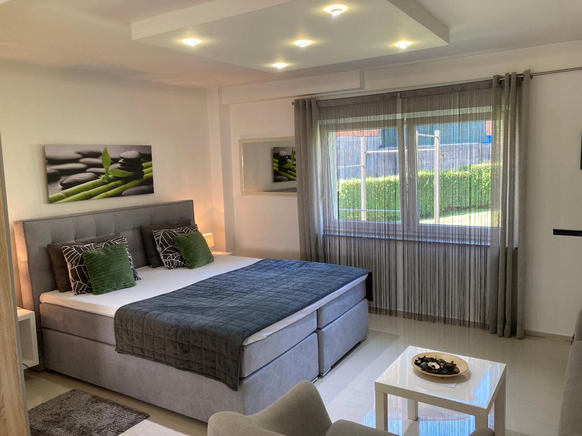 Apartman Sonas With Free Private Parking Karlovac Exterior photo