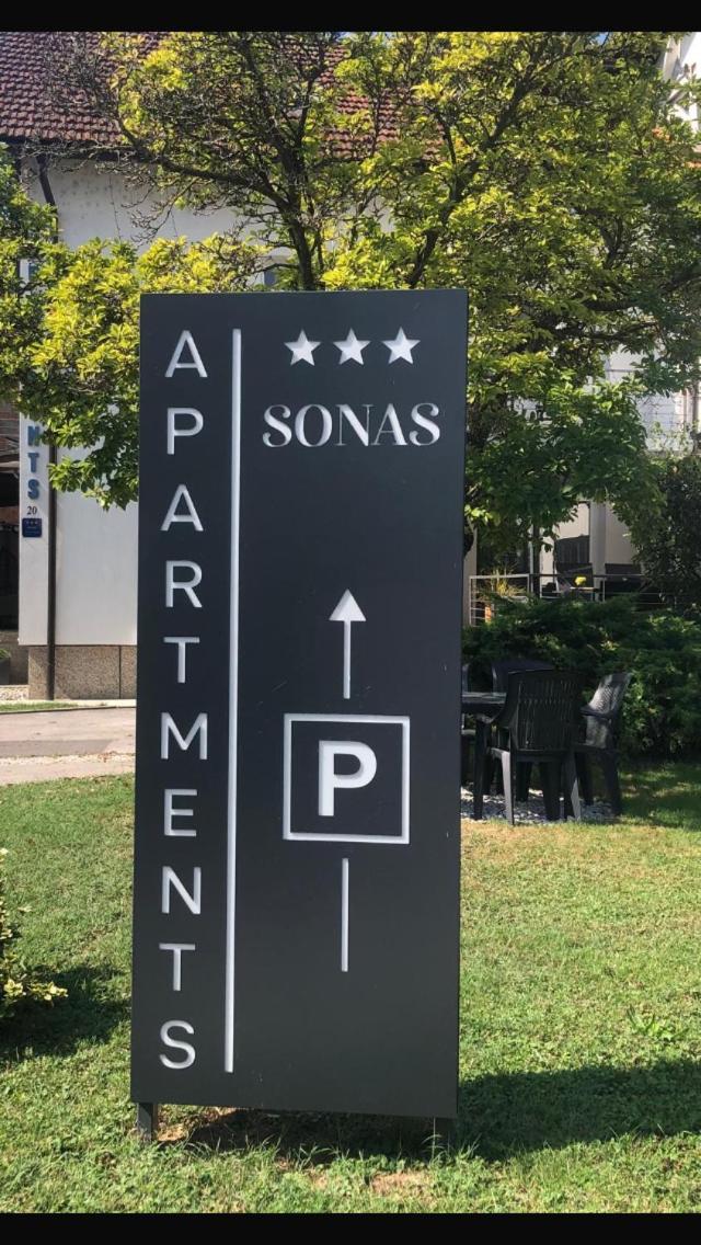Apartman Sonas With Free Private Parking Karlovac Exterior photo